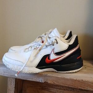 Mens Sz 11 Nike Zoom LeBron NXXT Gen AMPD First Game Red White Logo